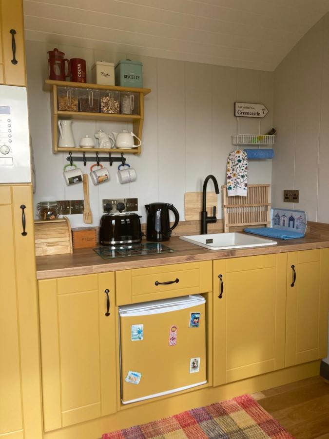 Atlantic Way Shepherd Hut Moville Dış mekan fotoğraf